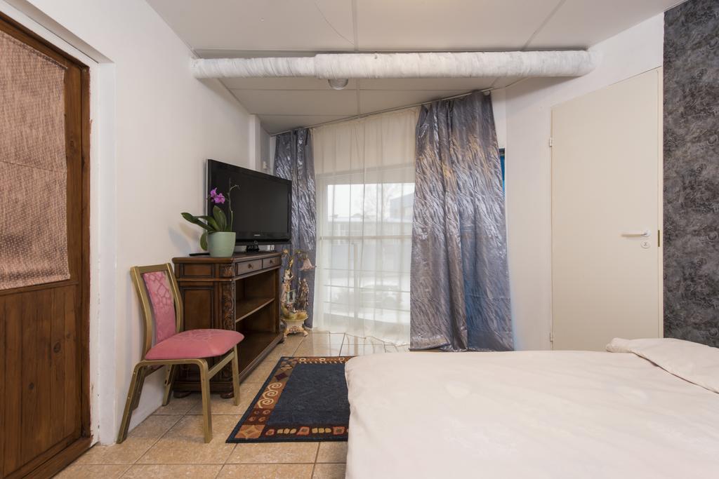Marine Keskus Otel Tallinn Dış mekan fotoğraf