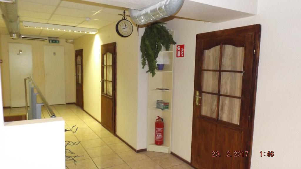 Marine Keskus Otel Tallinn Dış mekan fotoğraf